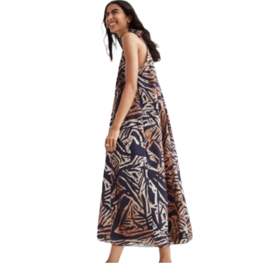 H&M flared animal print sleeveless dress size medium. Cotton and lined.